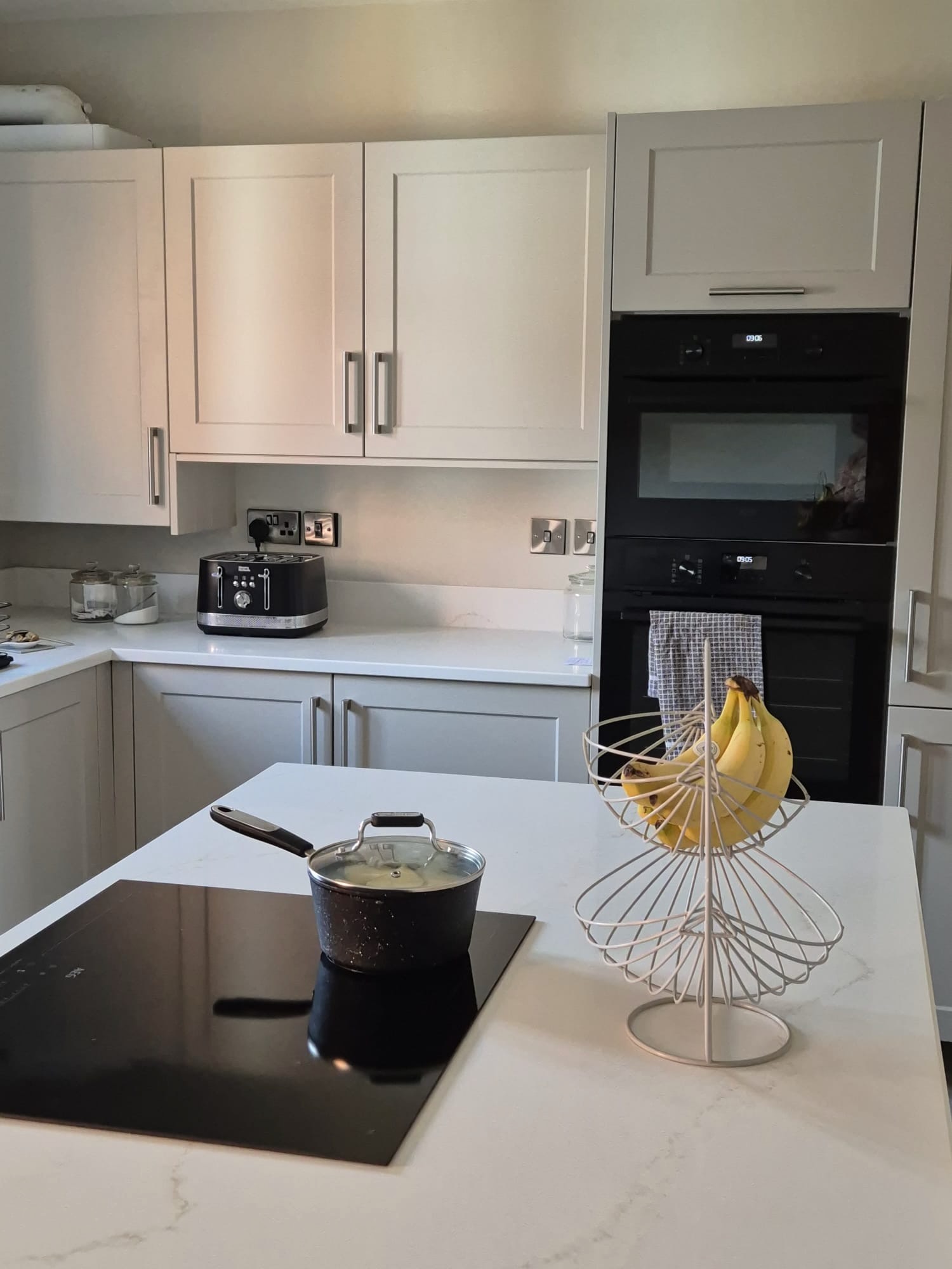 Finished kitchen cabinetry